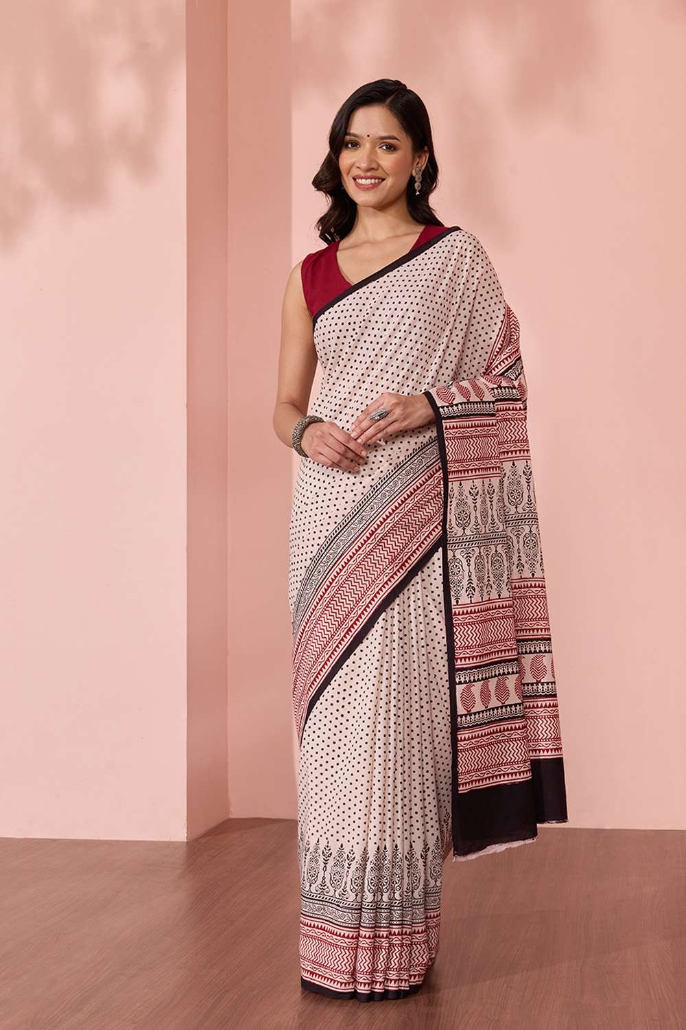 Off White Bagh Block Printed Pure Cotton Saree image number null