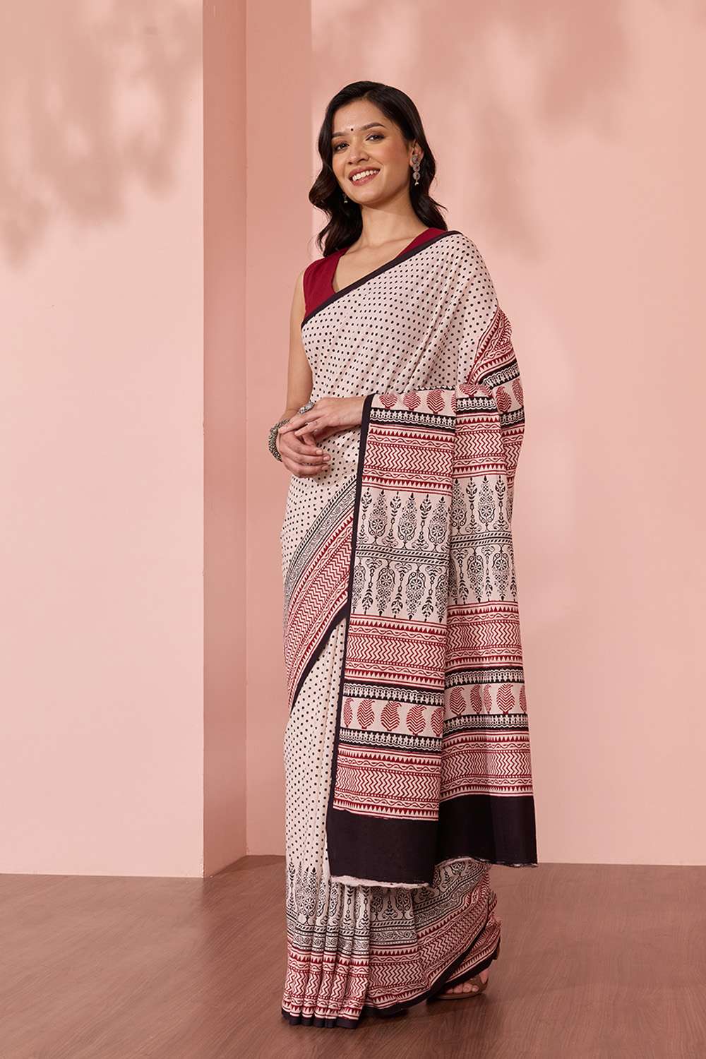 Off White Bagh Block Printed Pure Cotton Saree image number null