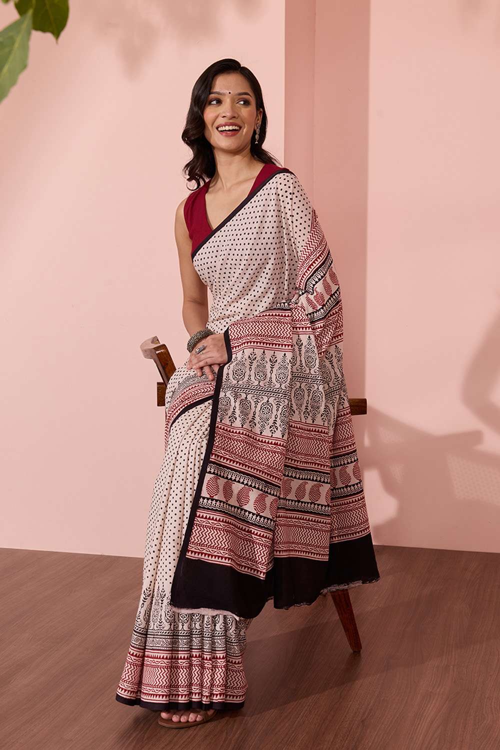 Off White Bagh Block Printed Pure Cotton Saree image number null