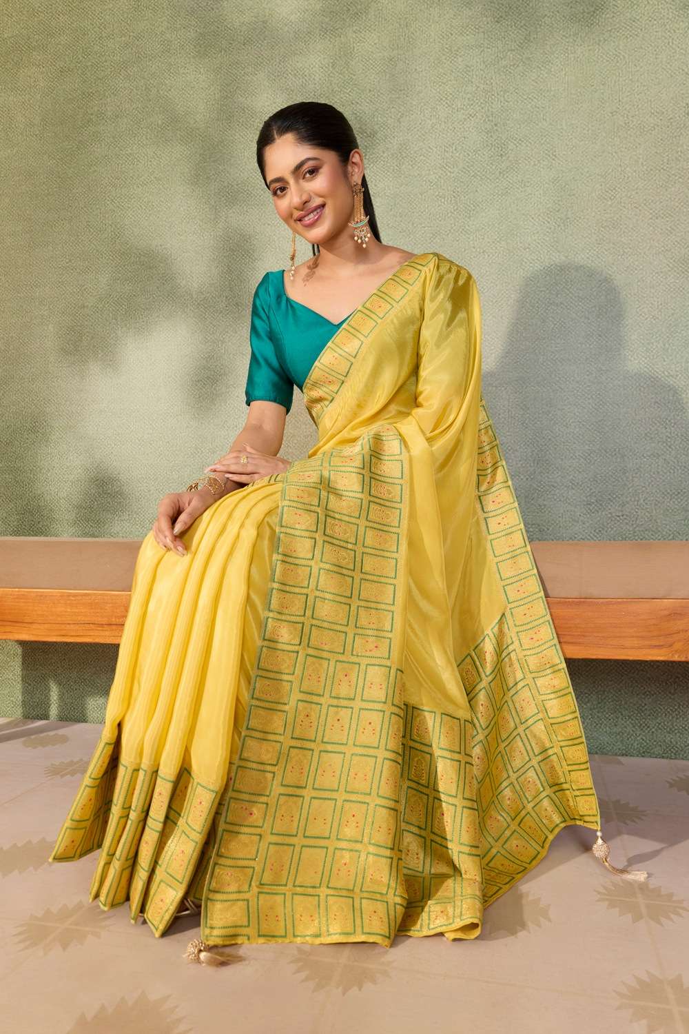 Yellow Woven Pure Viscose Saree image number null