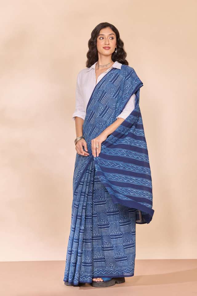 Blue Rajasthan Pure Cotton Dabu Block Printed Saree thumbnail image number null