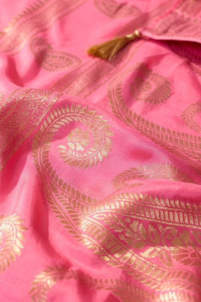 Pink Woven Pure Viscose Saree thumbnail image number null