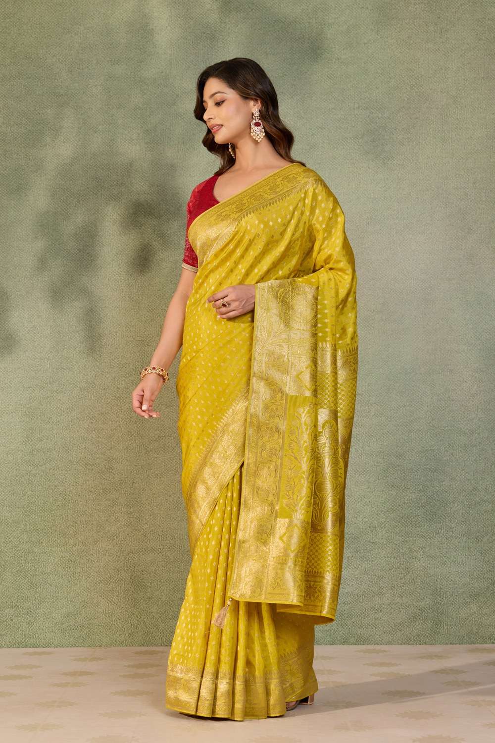Yellow Woven Pure Viscose Saree image number null
