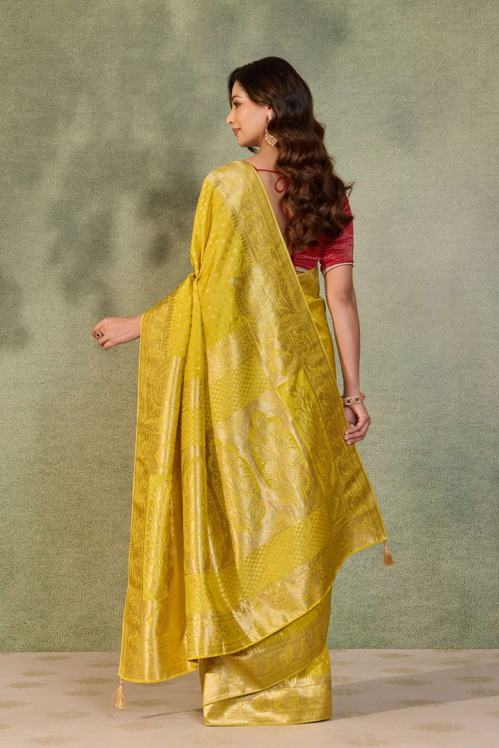 Yellow Woven Pure Viscose Saree image number null