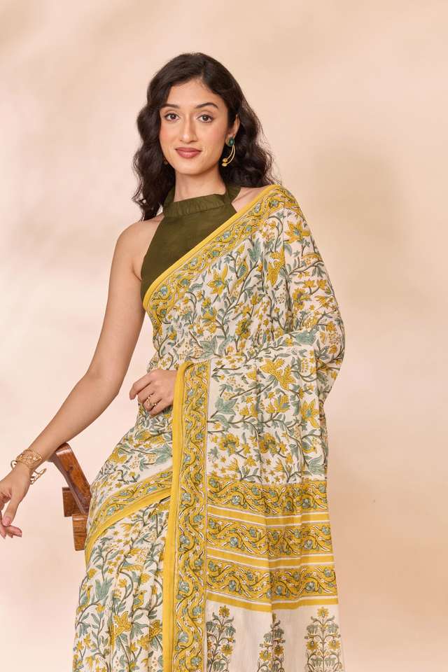 Off White Rajasthan Pure Cotton Printed Sanganeri Saree image number