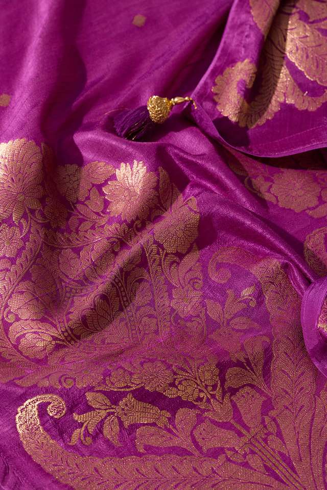 Violet Woven Pure Viscose Saree thumbnail image number null