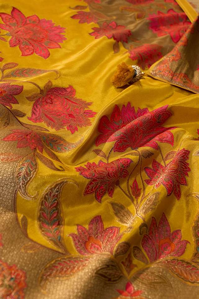 Yellow Woven Viscose Tissue Saree thumbnail image number null