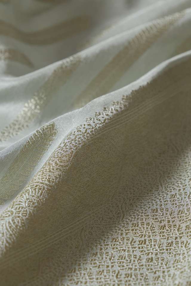 Grey Pure Viscose Woven Saree thumbnail image number null