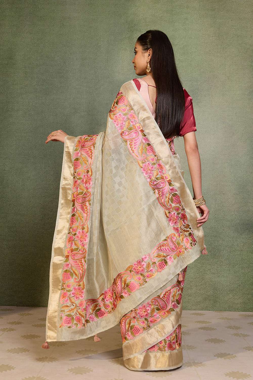 Grey Embroidered Viscose Tissue Saree image number null