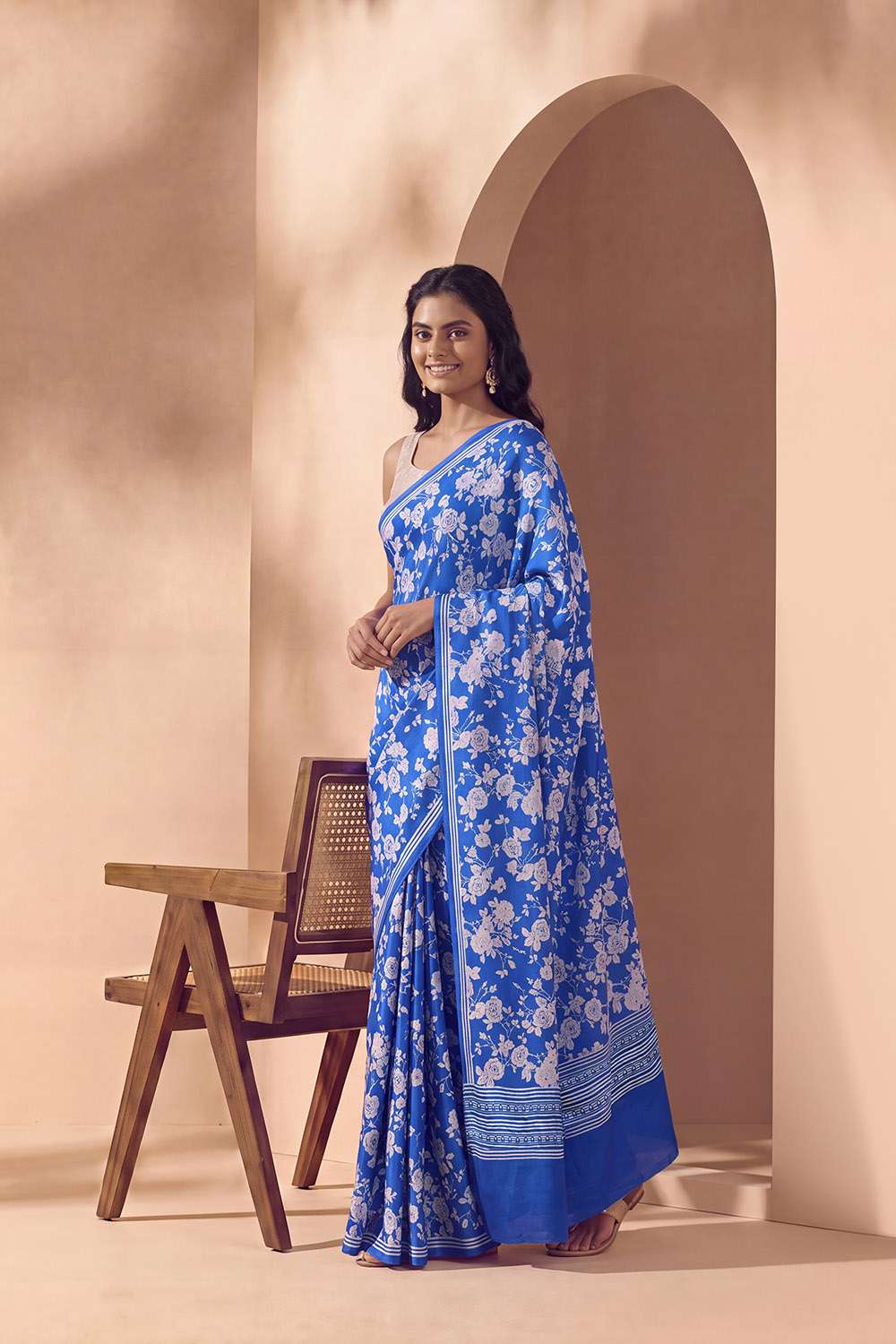 Blue Screen Printed Pure Viscose Saree image number null