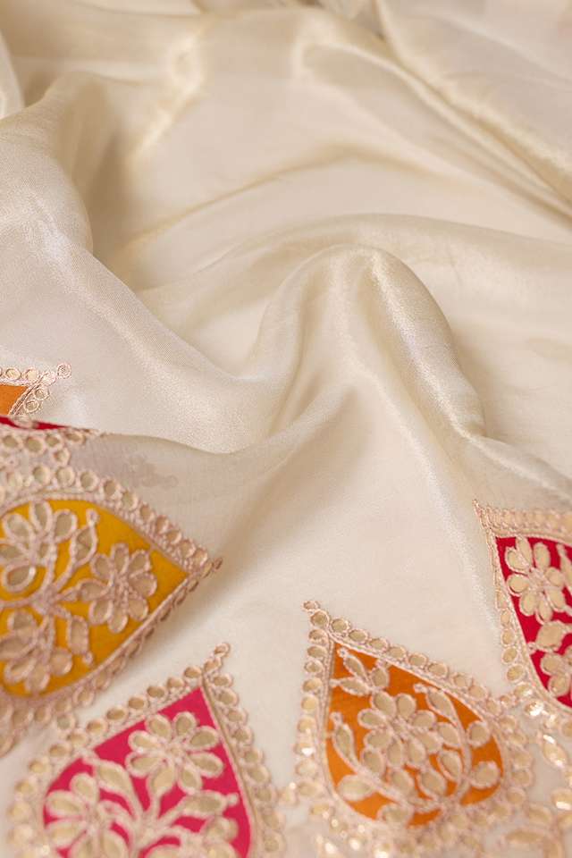 Beige Viscose Tissue Gota Patti Saree thumbnail image number null