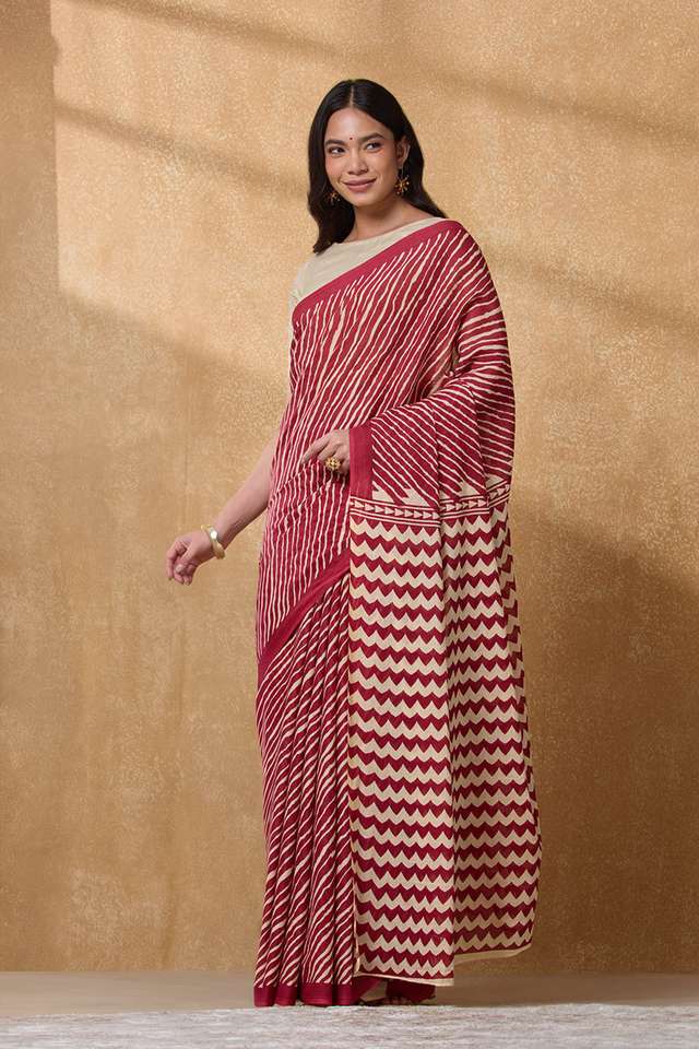 Red Rajasthan Screen Printed  Pure Cotton Saree image number