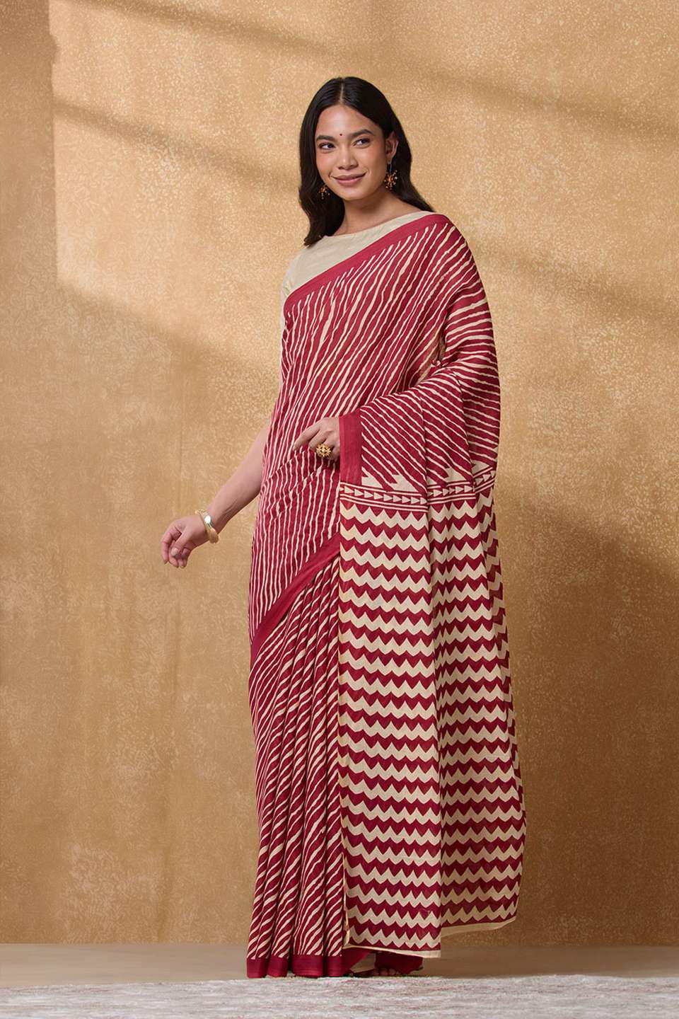 Red Rajasthan Screen Printed  Pure Cotton Saree