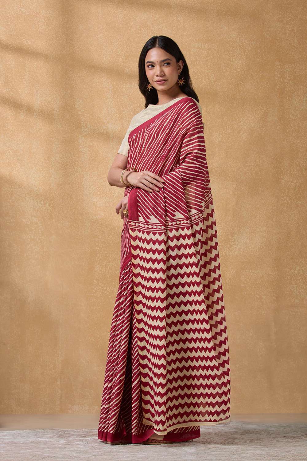 Red Rajasthan Screen Printed  Pure Cotton Saree image number null