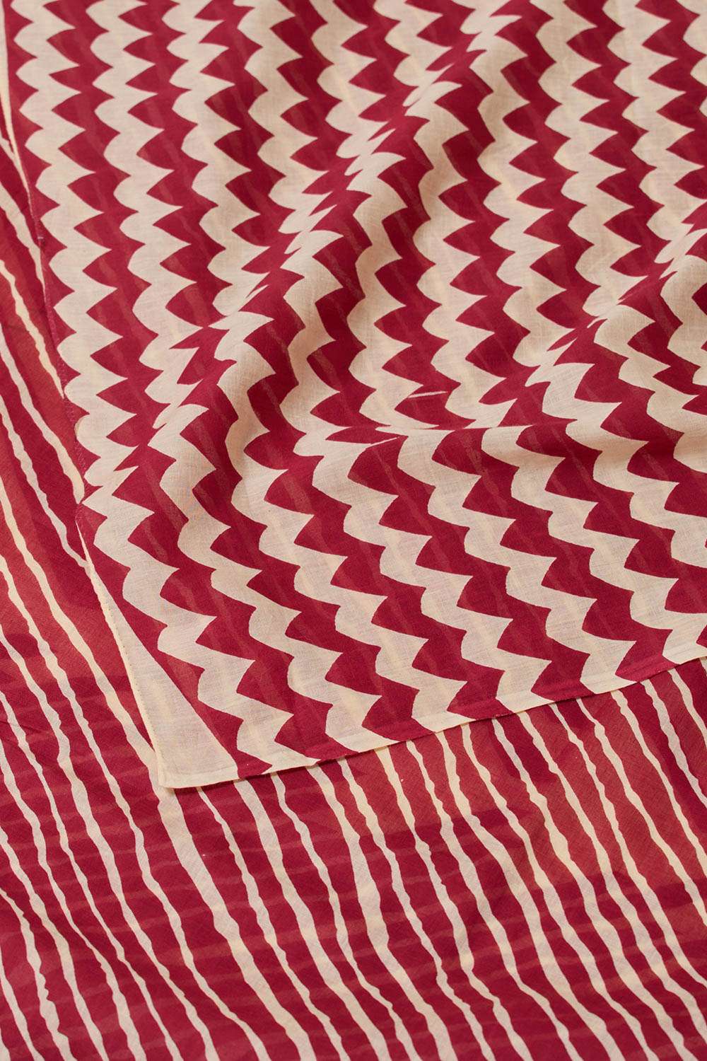 Red Rajasthan Screen Printed  Pure Cotton Saree image number null