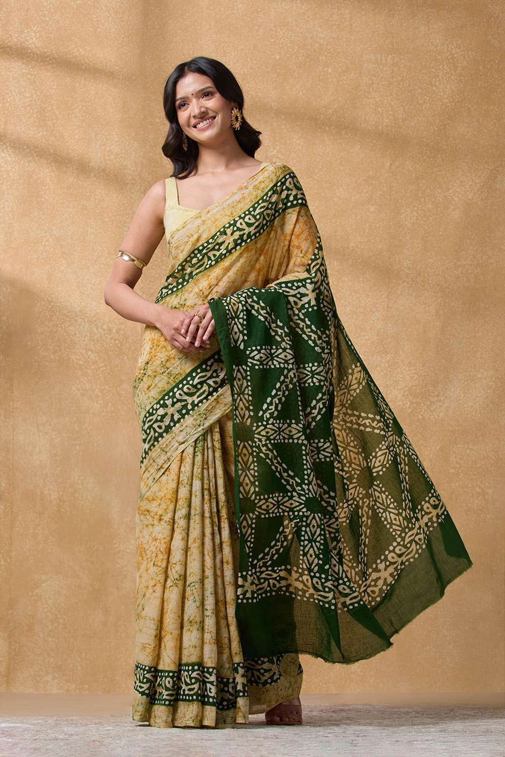 Yellow Ujjain Pure Cotton Batik Saree image number null