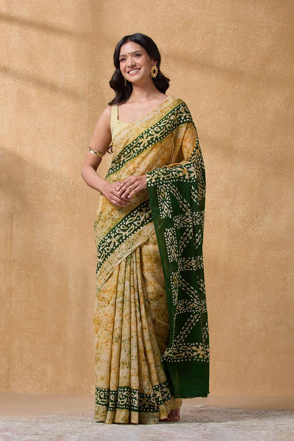Yellow Ujjain Pure Cotton Batik Saree image number null