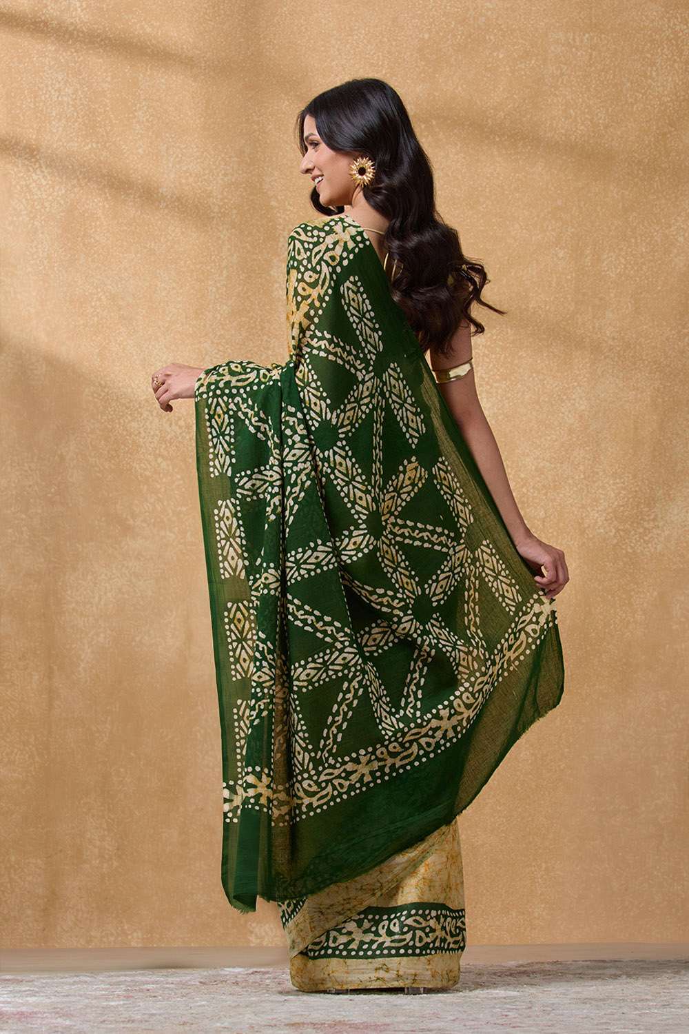 Yellow Ujjain Pure Cotton Batik Saree image number null