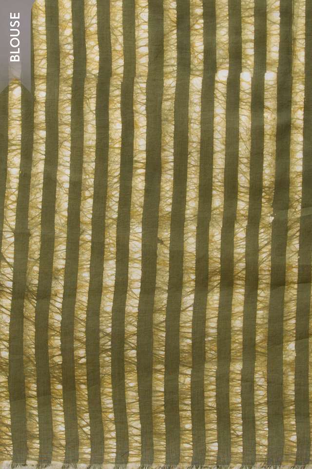Dark Green Ujjain Pure Cotton Batik Saree thumbnail image number null