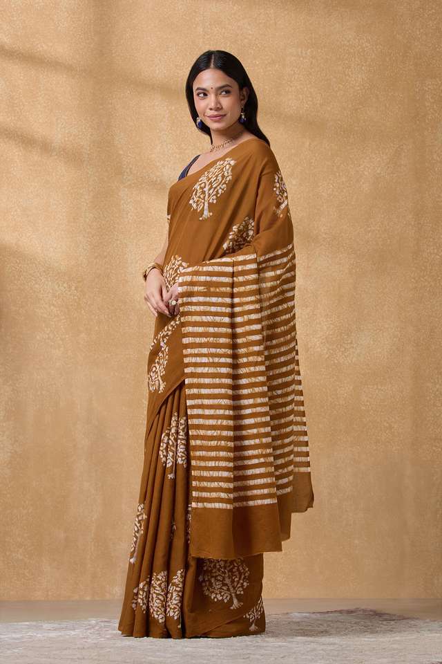 Brown Ujjain Pure Cotton Batik Saree thumbnail image number null
