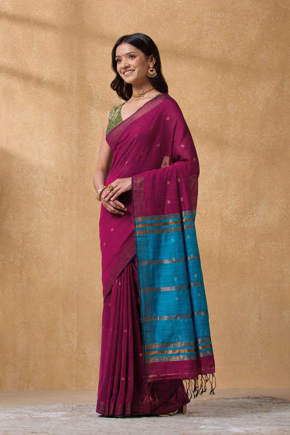 Dark Pink Woven Bengal Cotton Viscose Saree image number null