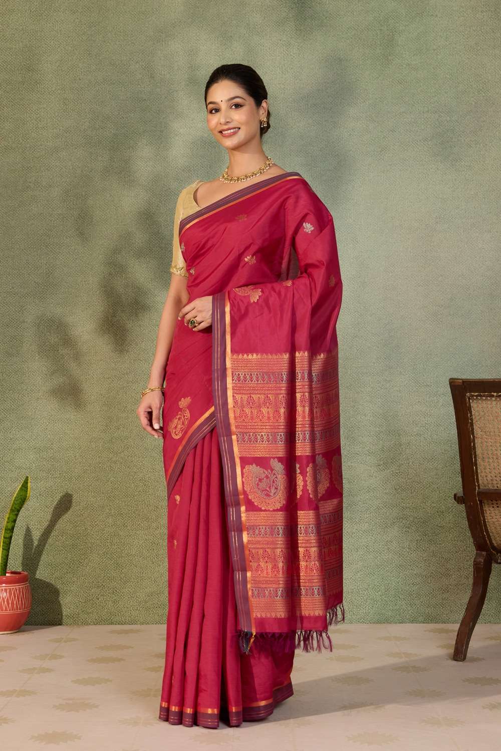 Dark Pink Woven Cotton Viscose Saree image number null