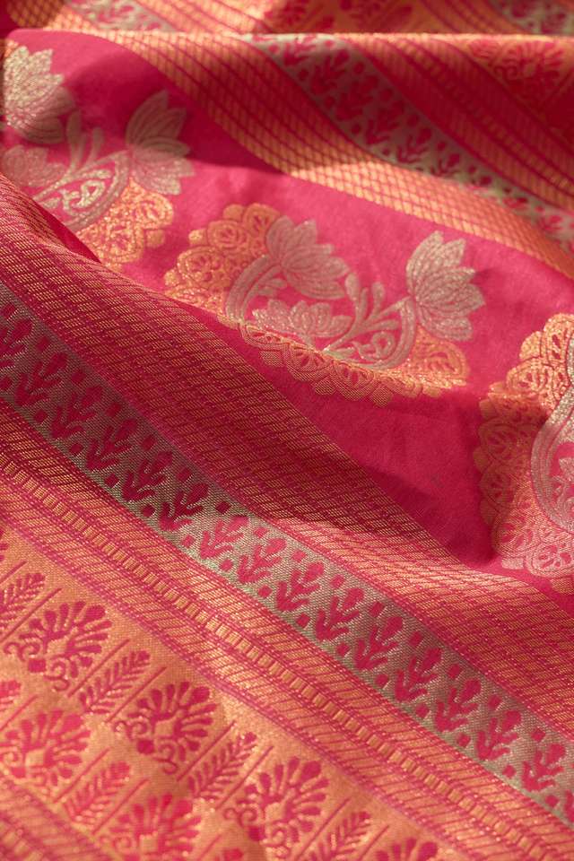 Dark Pink Woven Cotton Viscose Saree thumbnail image number null
