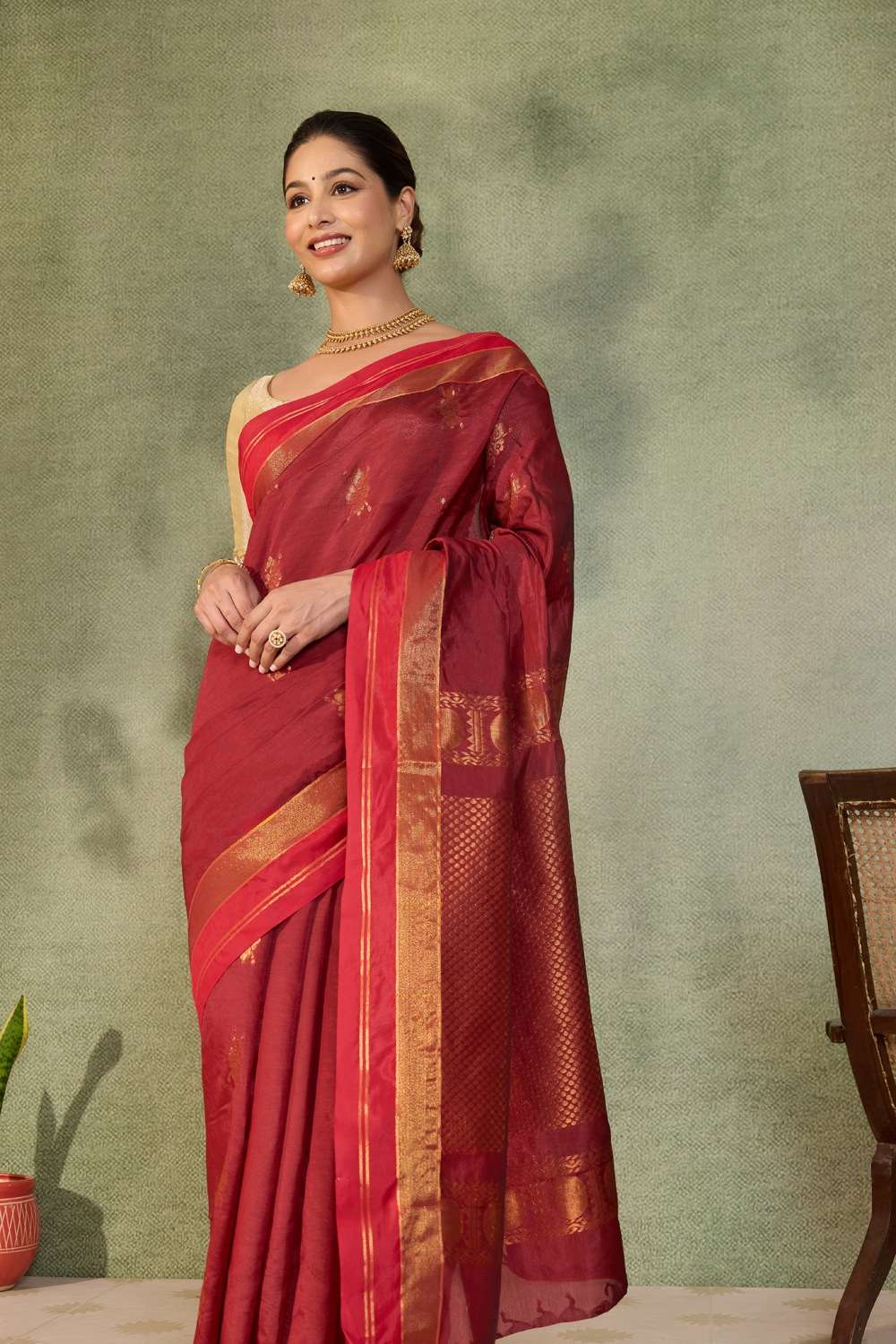 Dark Red Woven Cotton Viscose Saree image number null