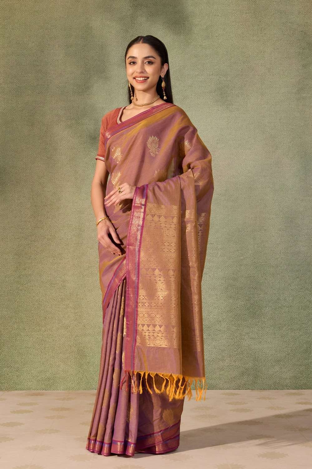 Purple Woven  Cotton Viscose Saree image number null
