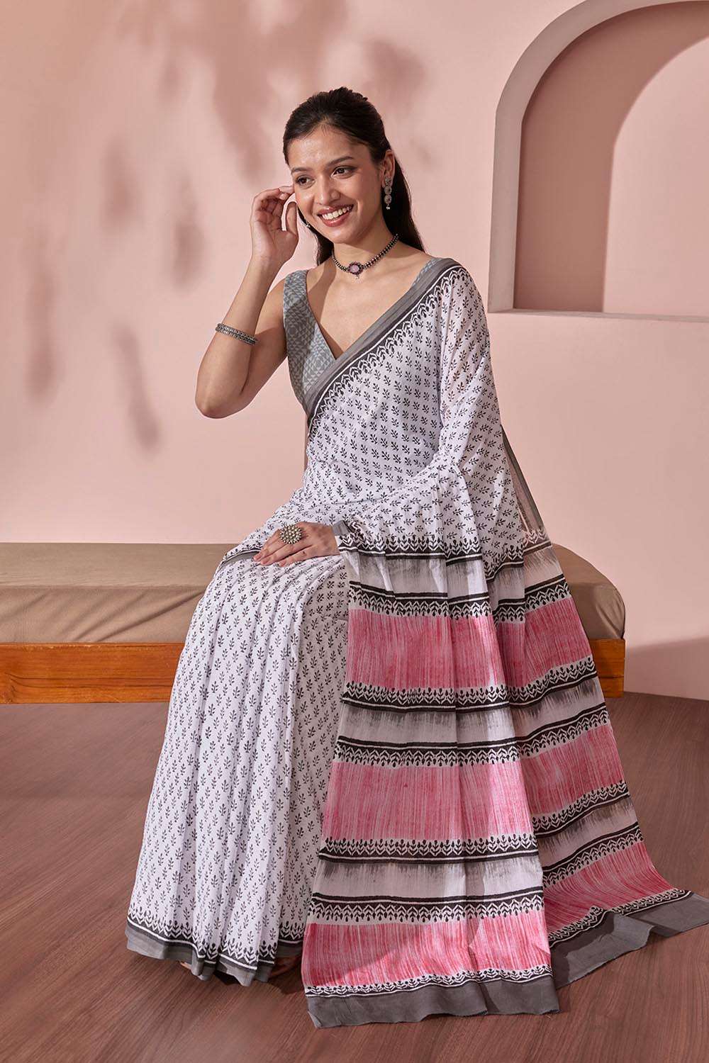 Off White Pure Cotton Block Printed Bengal Saree image number null