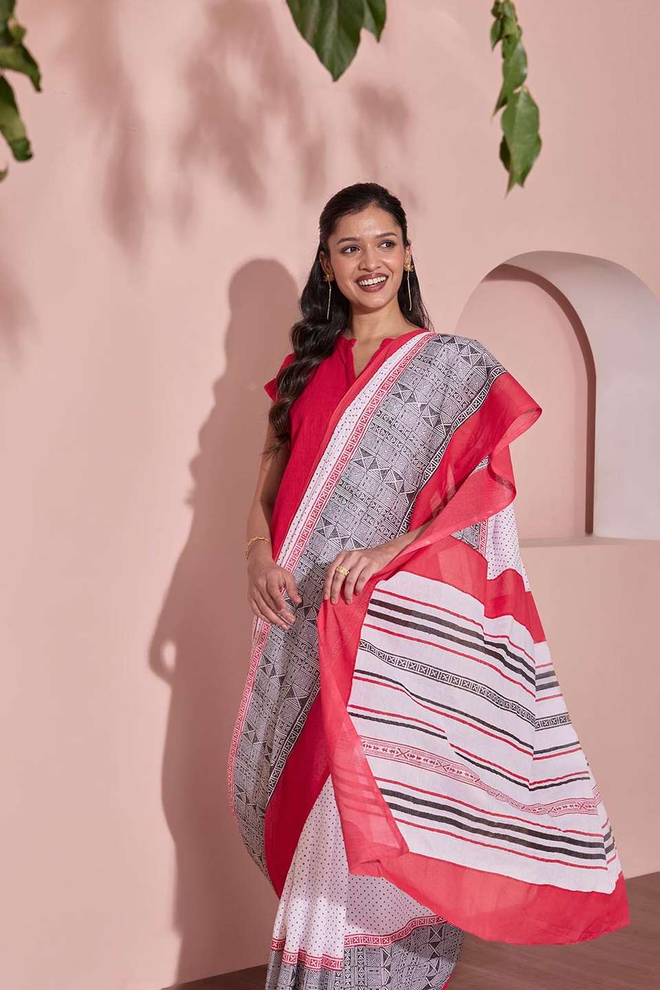 Off White Pure Cotton Block Printed Bengal Saree