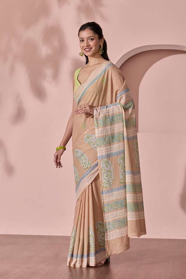 Beige Pure Cotton Block Printed Bengal Saree thumbnail image number null