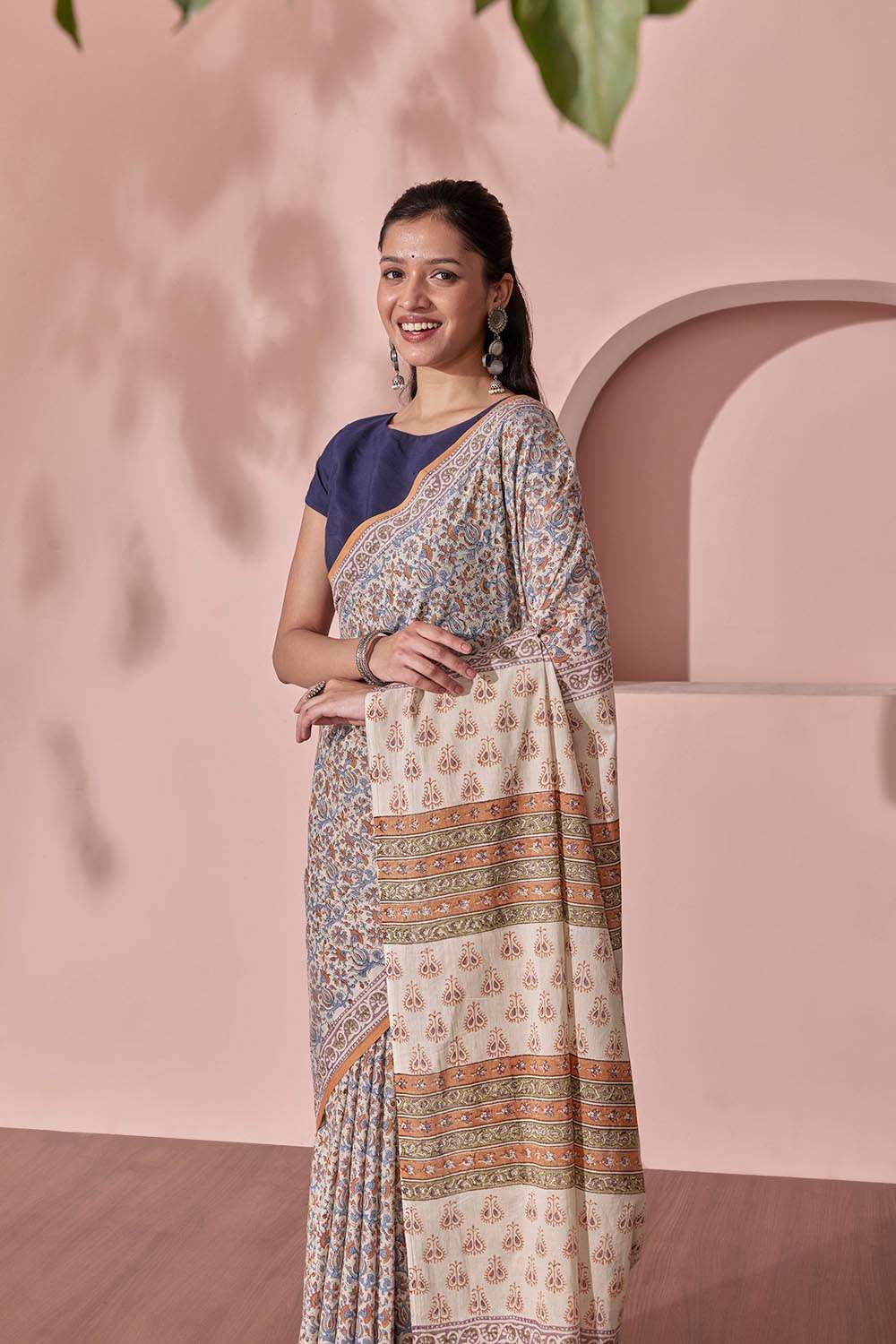 Off White Pure Cotton Block Printed Bengal Saree image number null