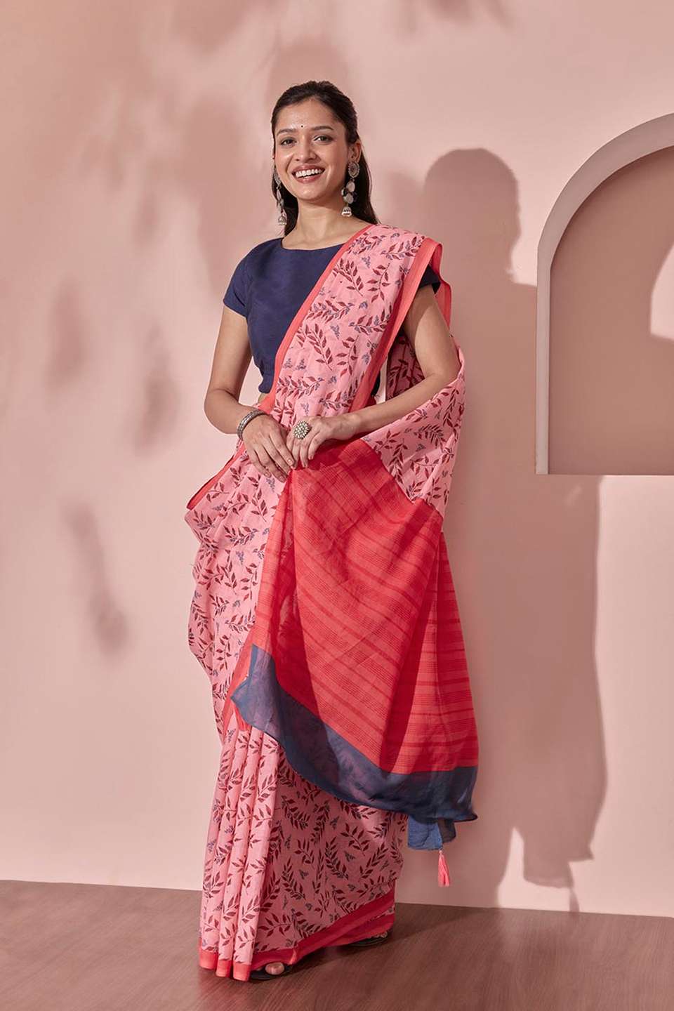 Light Pink Screen Printed Bengal Pure Cotton Saree