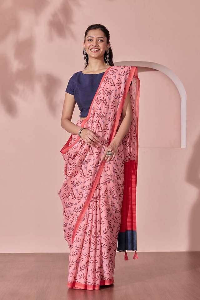 Light Pink Screen Printed Bengal Pure Cotton Saree thumbnail image number null