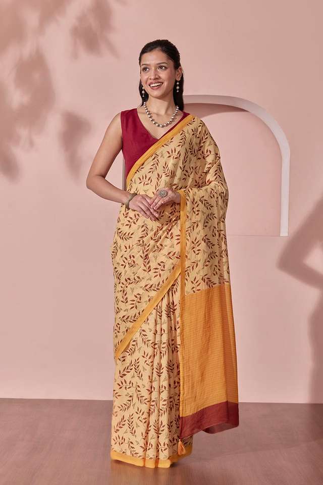 Yellow Screen Printed Bengal Pure Cotton Saree thumbnail image number null