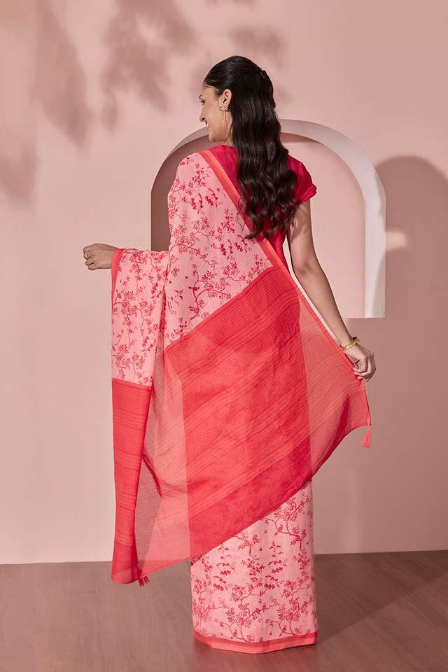 Pink Screen Printed Bengal Pure Cotton Saree thumbnail image number null