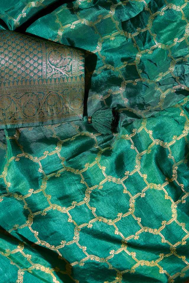 Green Woven Viscose Saree thumbnail image number null