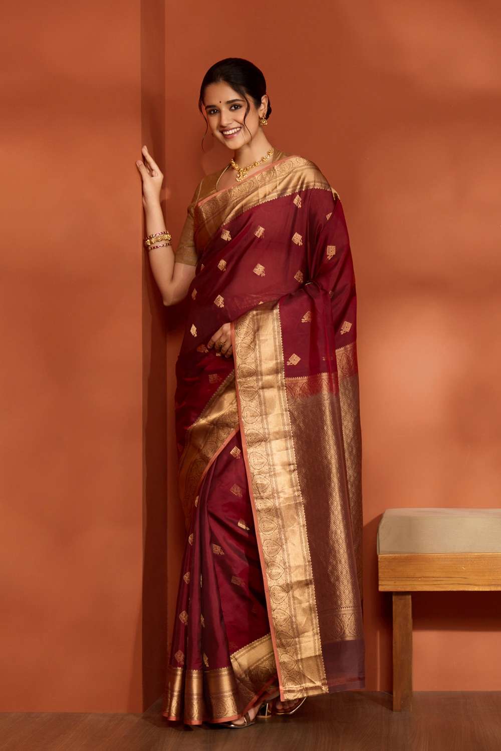 Red Woven Apsara Silk Viscose Saree image number null