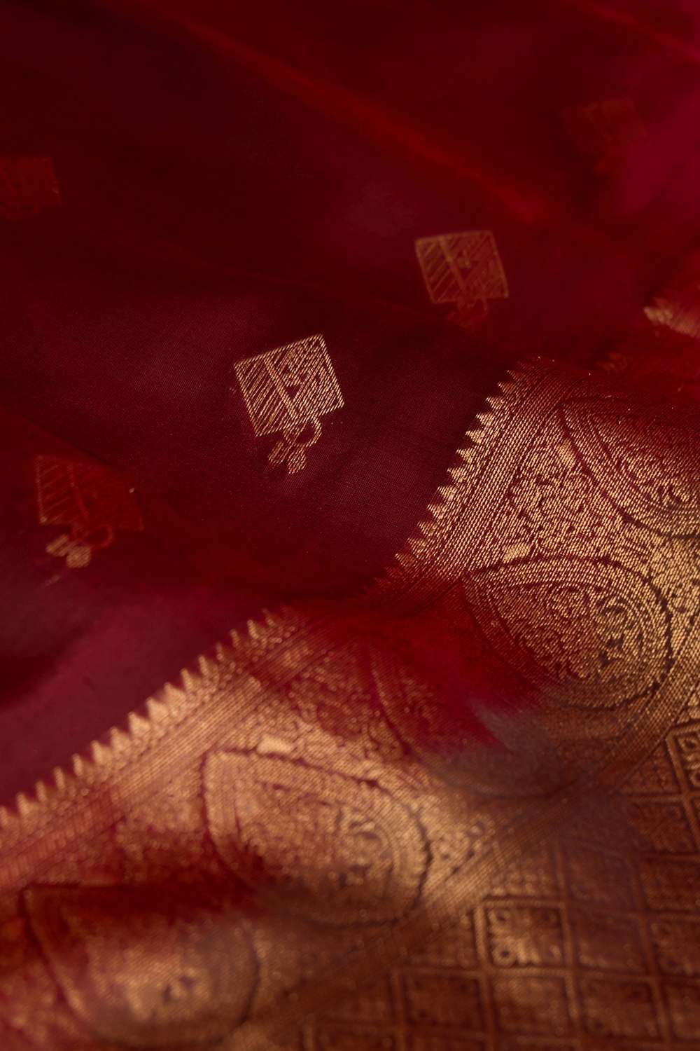 Red Woven Apsara Silk Viscose Saree image number null