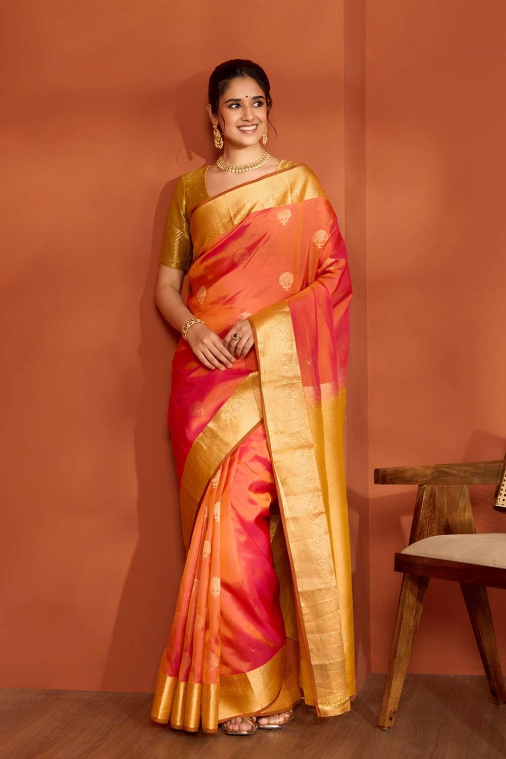 Pink Woven Apsara Silk Viscose Saree image number null