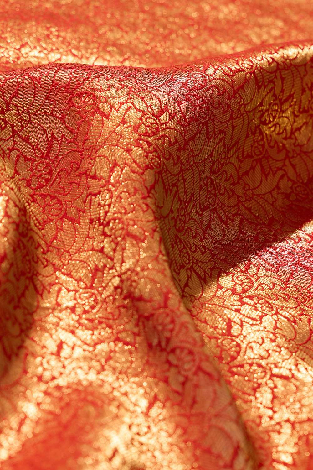 Red Woven Viscose Tissue Saree image number null
