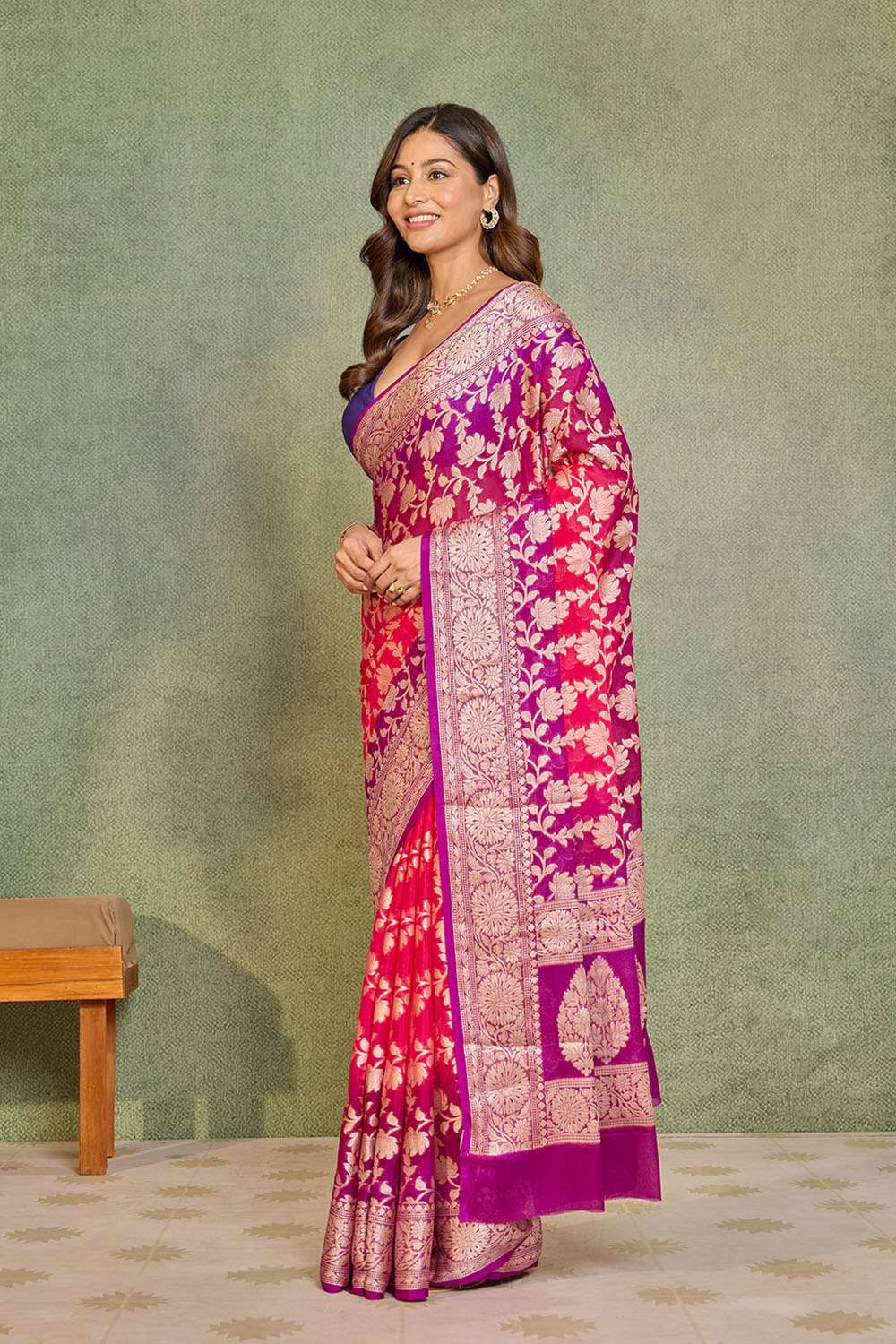 Pink Pure Silk Georgette Cutwork Banarasi Saree image number null