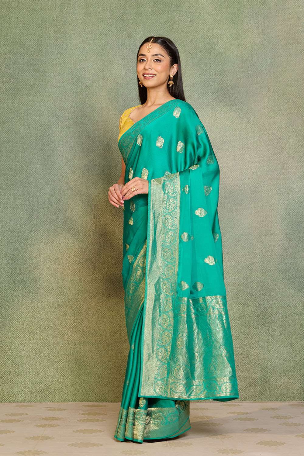 Green Woven Pure Viscose Saree image number null