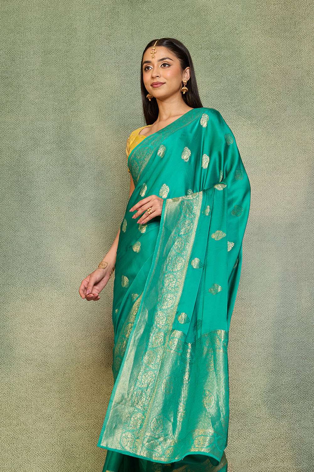 Green Woven Pure Viscose Saree image number null