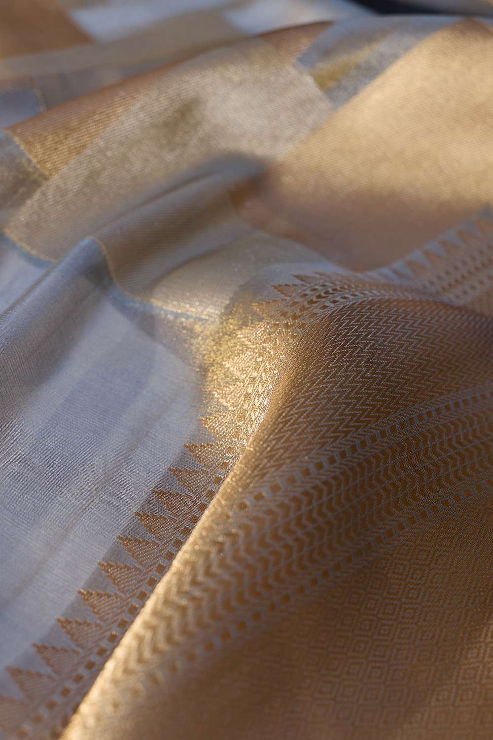 Light Blue Woven Viscose Tissue Saree image number null