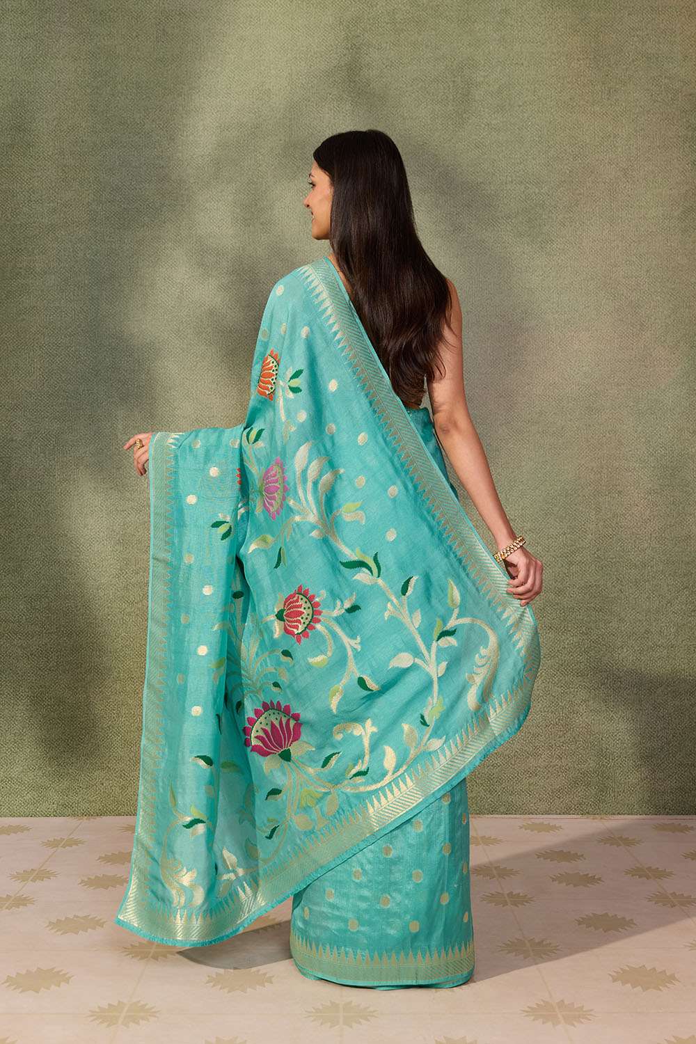 Blue Woven Pure Viscose Saree image number null