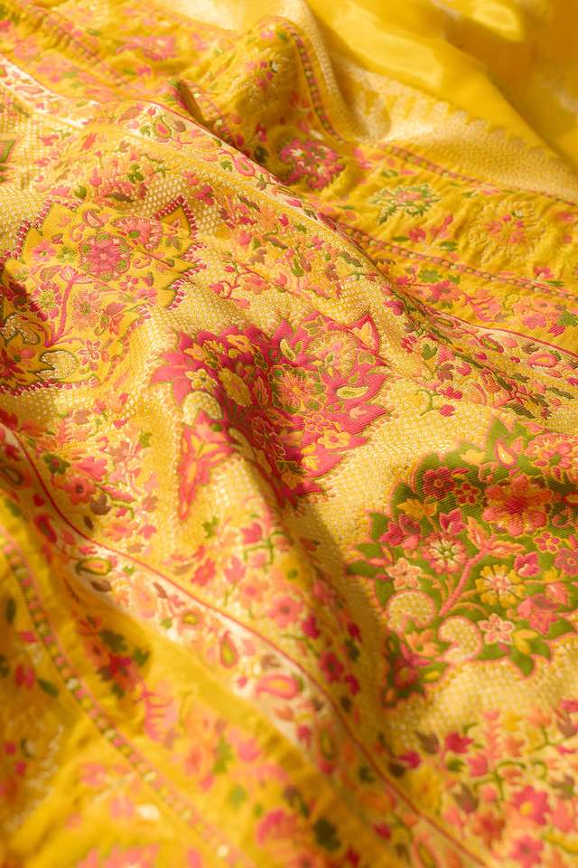 Yellow Woven Pure Viscose Saree thumbnail image number null