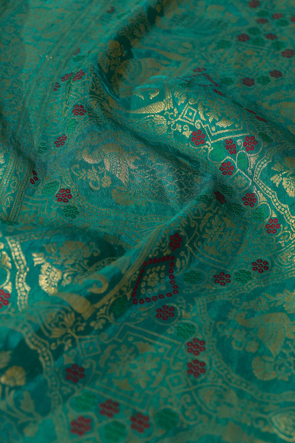 Blue Woven Pure Viscose Saree image number null