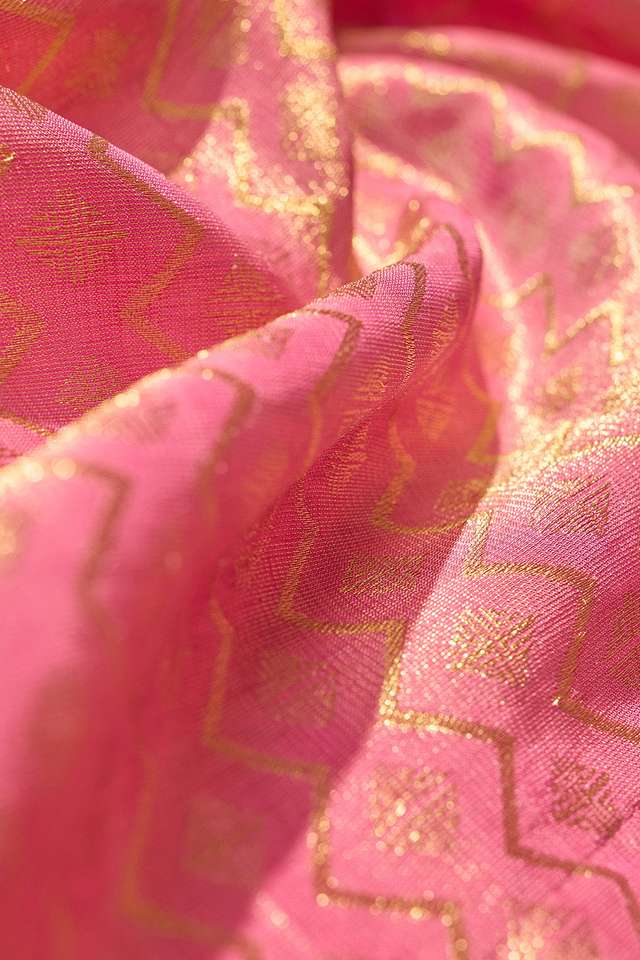 Pink Woven Pure Viscose Saree thumbnail image number null